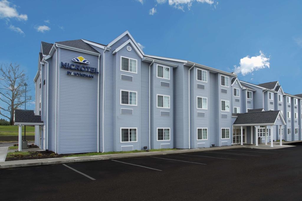 Quality Inn & Suites Caldwell I-77 Buitenkant foto