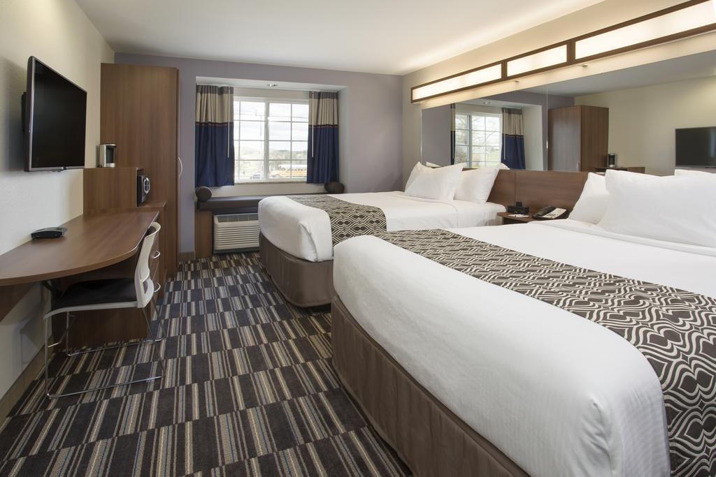 Quality Inn & Suites Caldwell I-77 Buitenkant foto