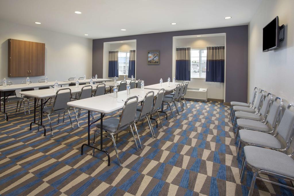 Quality Inn & Suites Caldwell I-77 Buitenkant foto