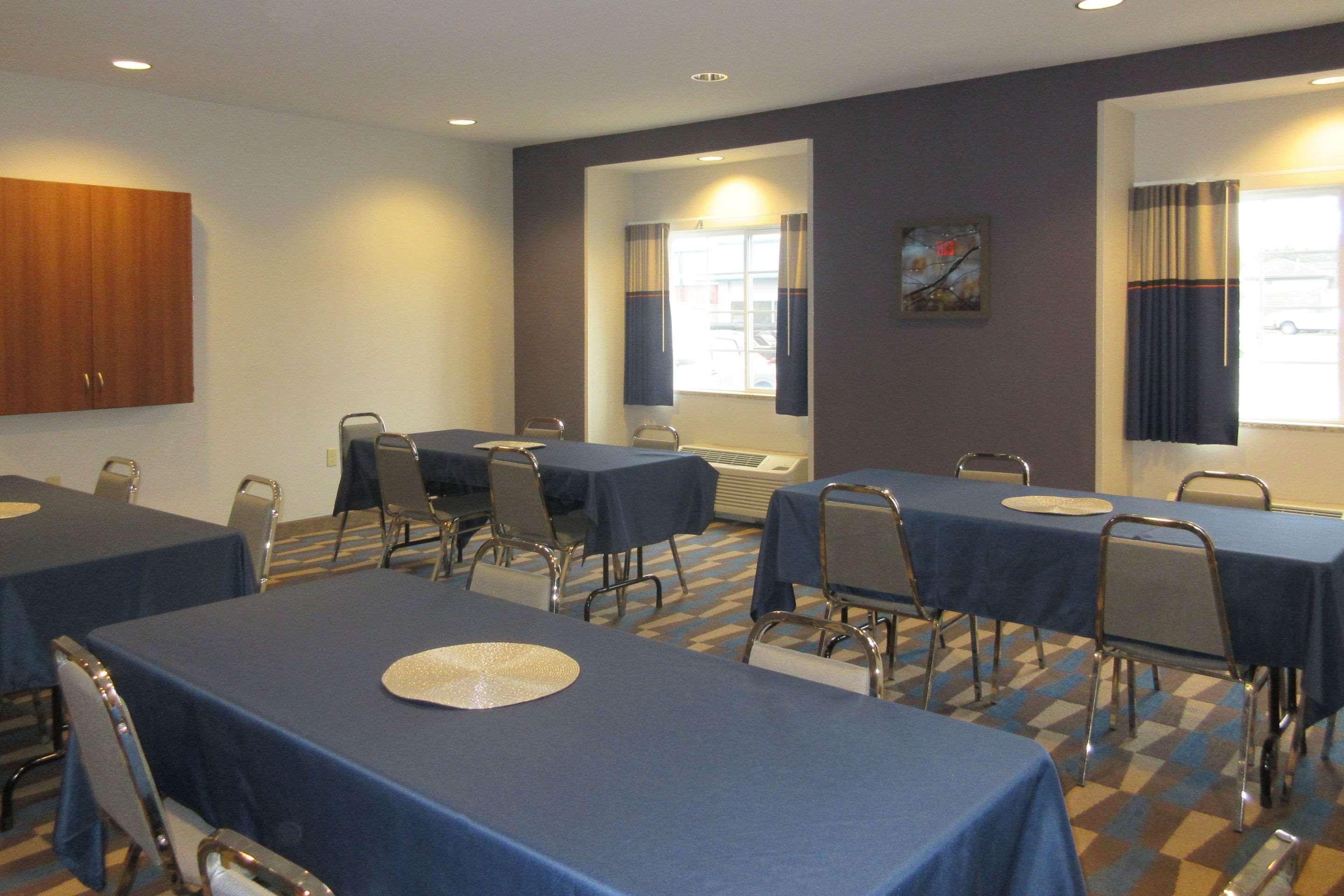 Quality Inn & Suites Caldwell I-77 Buitenkant foto