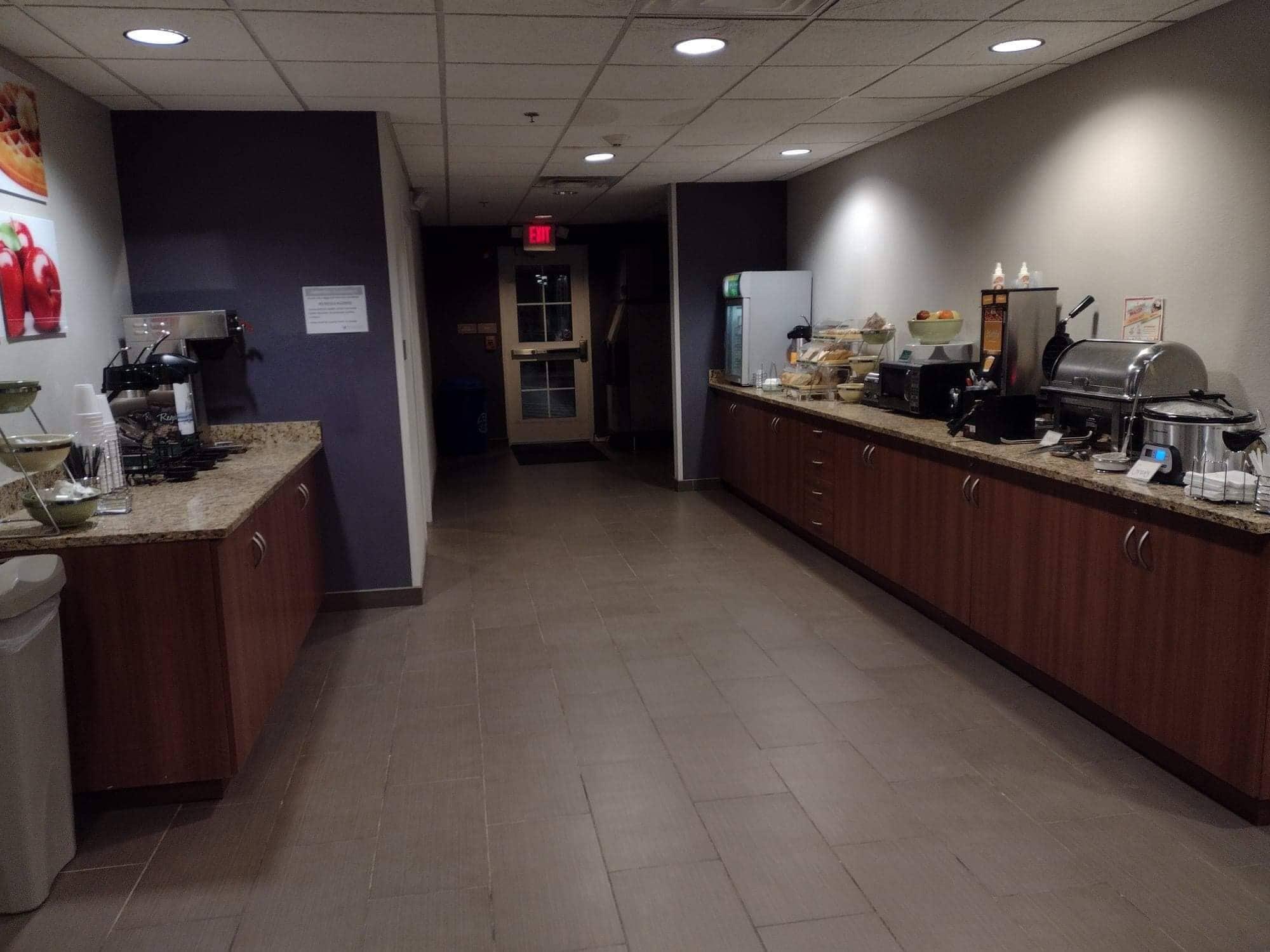 Quality Inn & Suites Caldwell I-77 Buitenkant foto